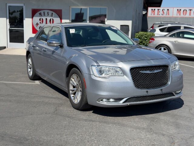 2016 Chrysler 300C 300C