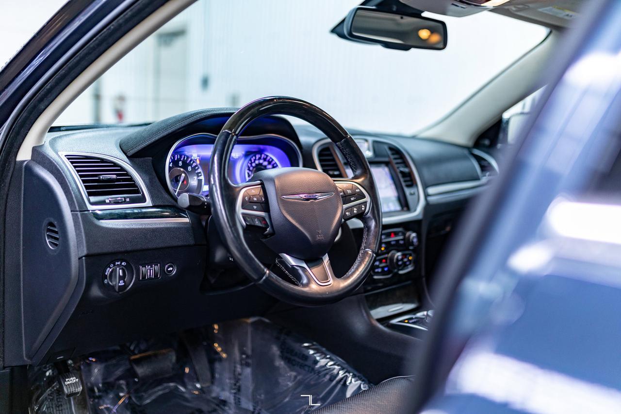 2016 Chrysler 300C AWD Leather Roof Nav BCam Red Deer AB