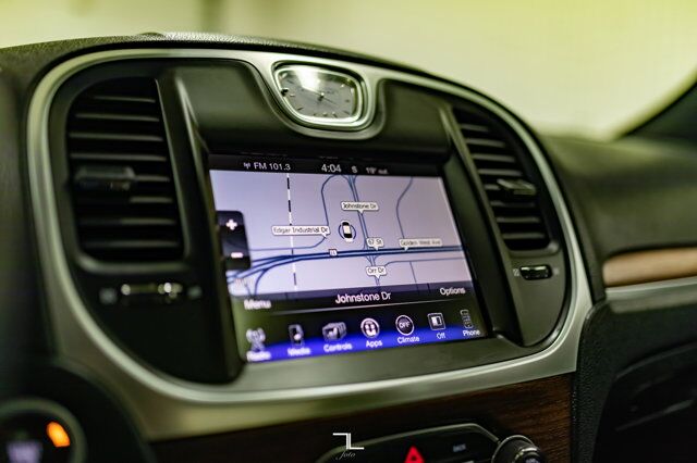 2016 Chrysler 300C AWD Platinum Leather Roof Nav BCam Red Deer AB