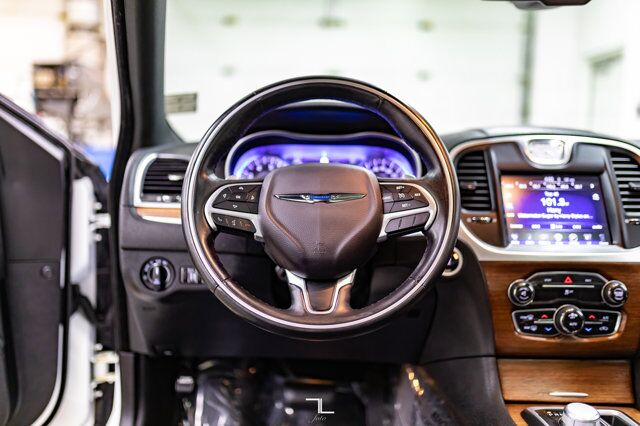 2016 Chrysler 300C AWD Platinum Leather Roof Nav BCam Red Deer AB