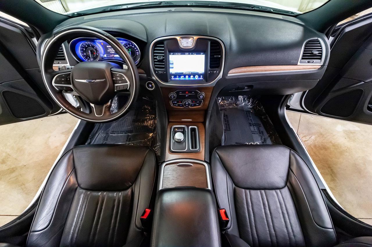 2016 Chrysler 300C AWD Platinum Leather Roof Nav Red Deer AB