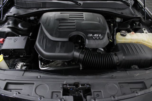 2016 Chrysler 300C Platinum AWD Chantilly VA