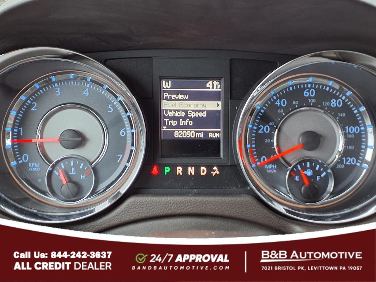 2016 Chrysler Town and Country Levittown PA