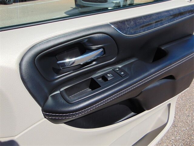 2016 Chrysler Town &amp; Country LX Santa Fe NM