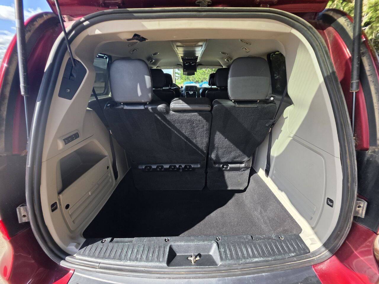 2016 Chrysler Town and Country Limited 4dr Mini Van Eldridge IA