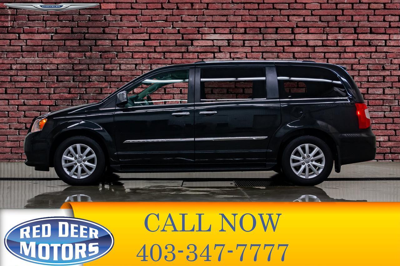 2016 Chrysler Town & Country Limited Leather Roof Nav DVD BCam