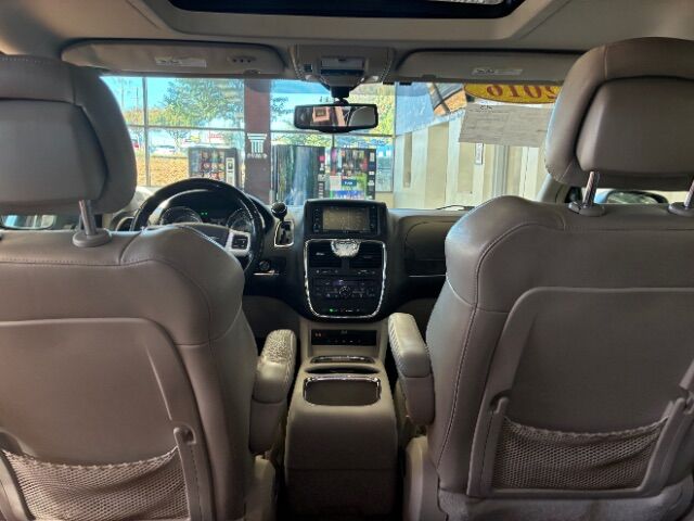 2016 Chrysler Town & Country Limited Platinum Charlotte NC