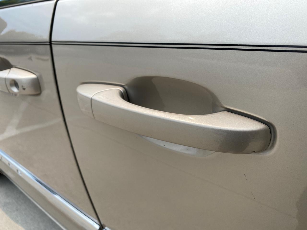 2016 Chrysler Town & Country REAR DOOR, HANDICAP RAMP LOW MILES 58,632 Pompano Beach FL