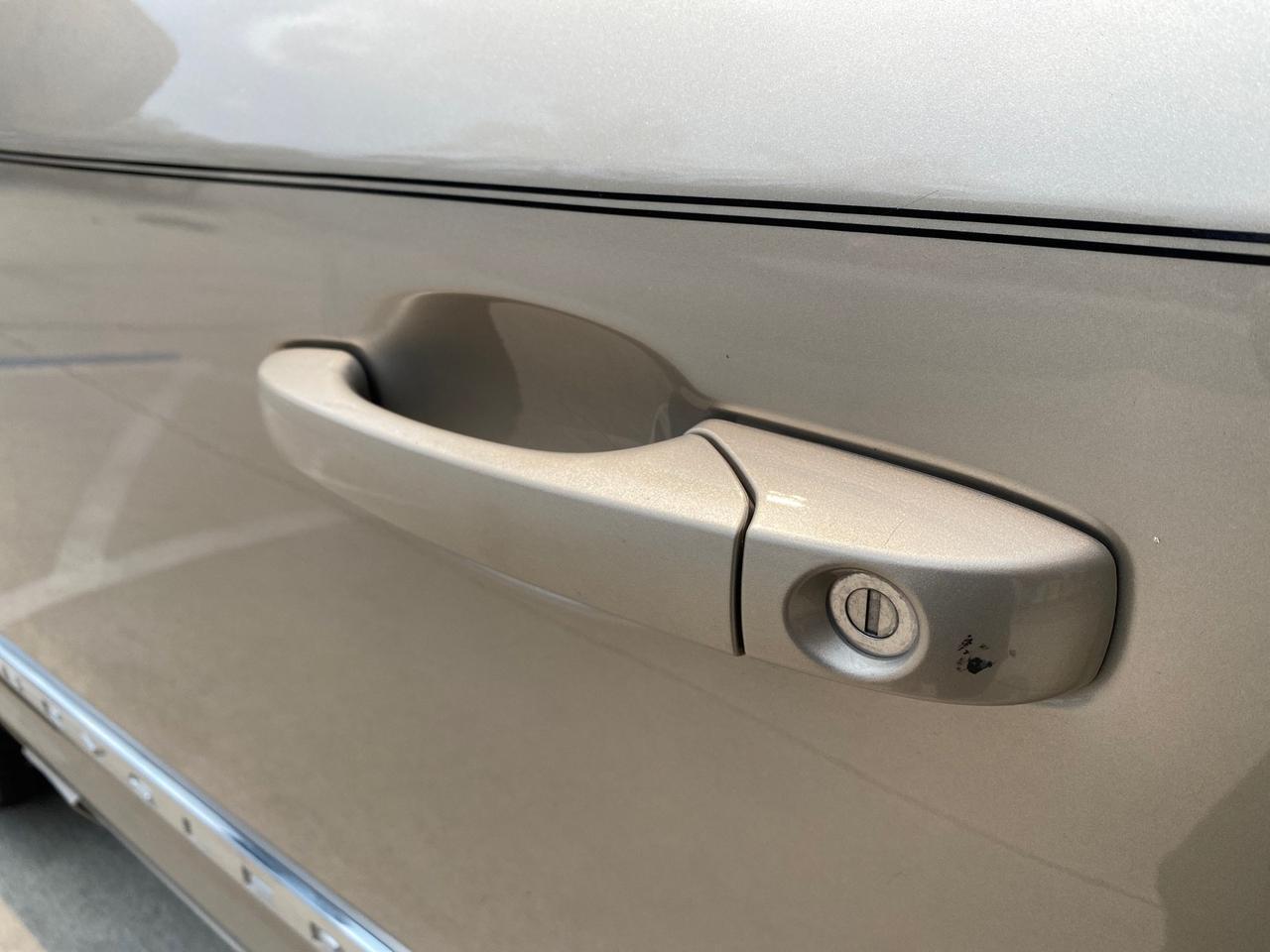 2016 Chrysler Town & Country REAR DOOR, HANDICAP RAMP LOW MILES 58,632 Pompano Beach FL