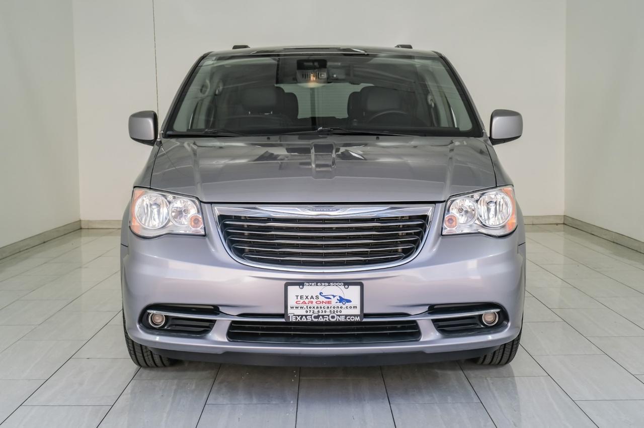 2016 Chrysler Town & Country TOURING BLIND SPOT ASSIST NAVIGATION TV ENTERTAINMENT LEATHER SE Carrollton TX