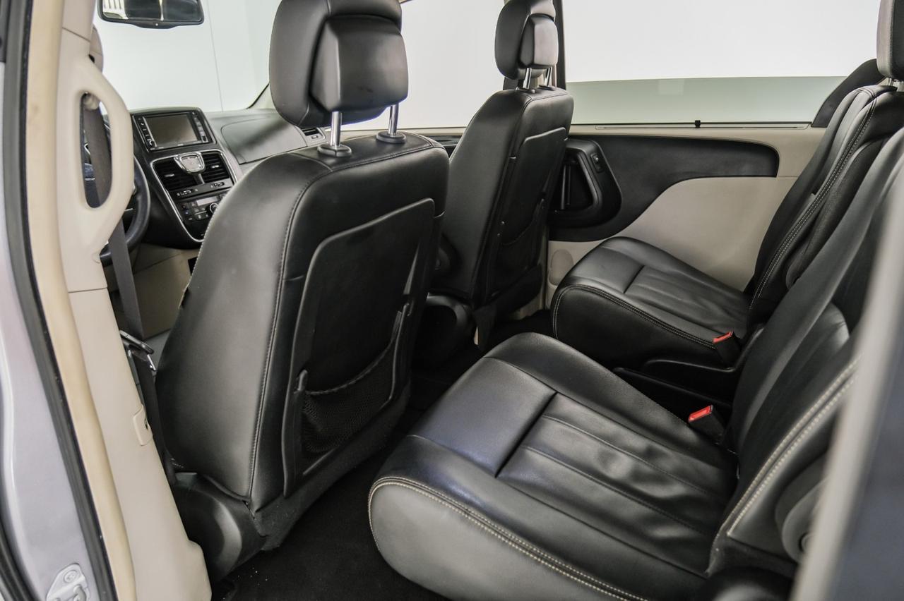 2016 Chrysler Town & Country TOURING BLIND SPOT ASSIST NAVIGATION TV ENTERTAINMENT LEATHER SE Carrollton TX