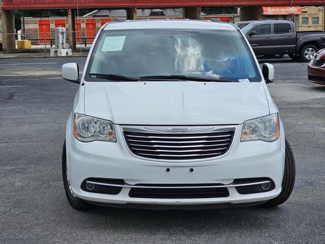 2016 Chrysler Town and Country TOURING