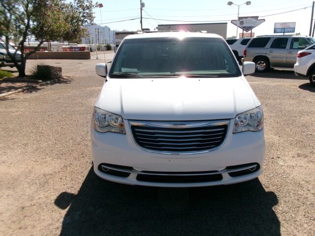 2016 Chrysler Town & Country Touring