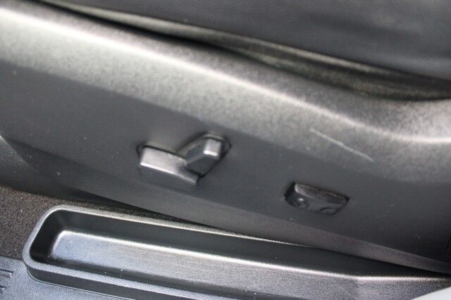 2016 Chrysler Town & Country Touring DVD Melbourne FL