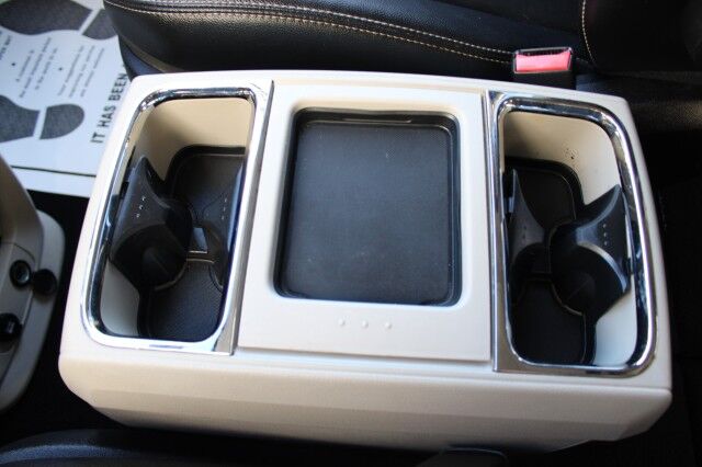 2016 Chrysler Town & Country Touring DVD Melbourne FL