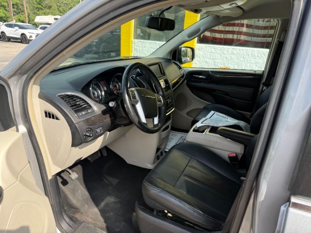 2016 Chrysler Town & Country Touring Indianapolis IN
