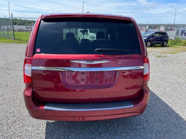 2016 Chrysler Town & Country Touring-L Ashland VA