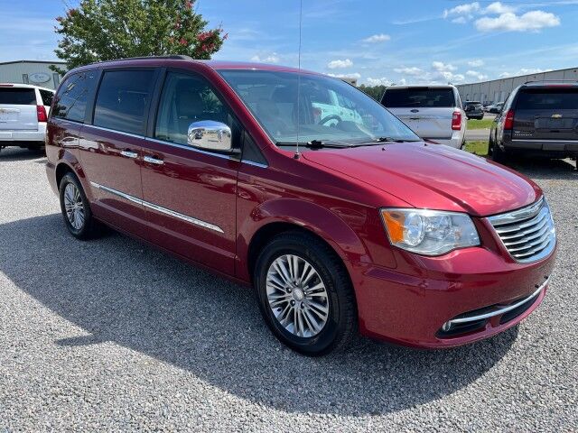 2016 Chrysler Town & Country Touring-L Ashland VA