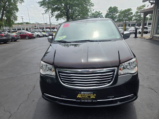 2016 Chrysler Town & Country Touring-L Elgin IL