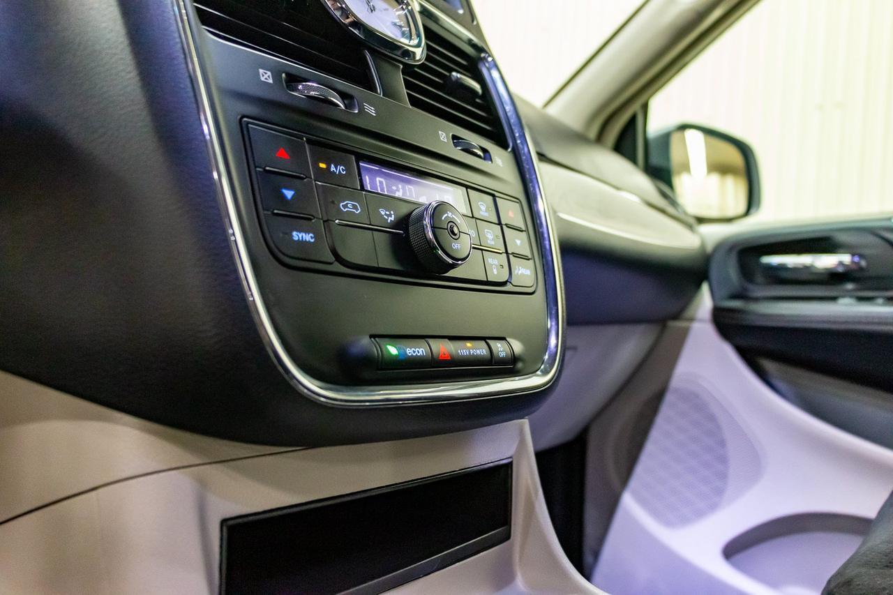 2016 Chrysler Town & Country Touring Red Deer AB