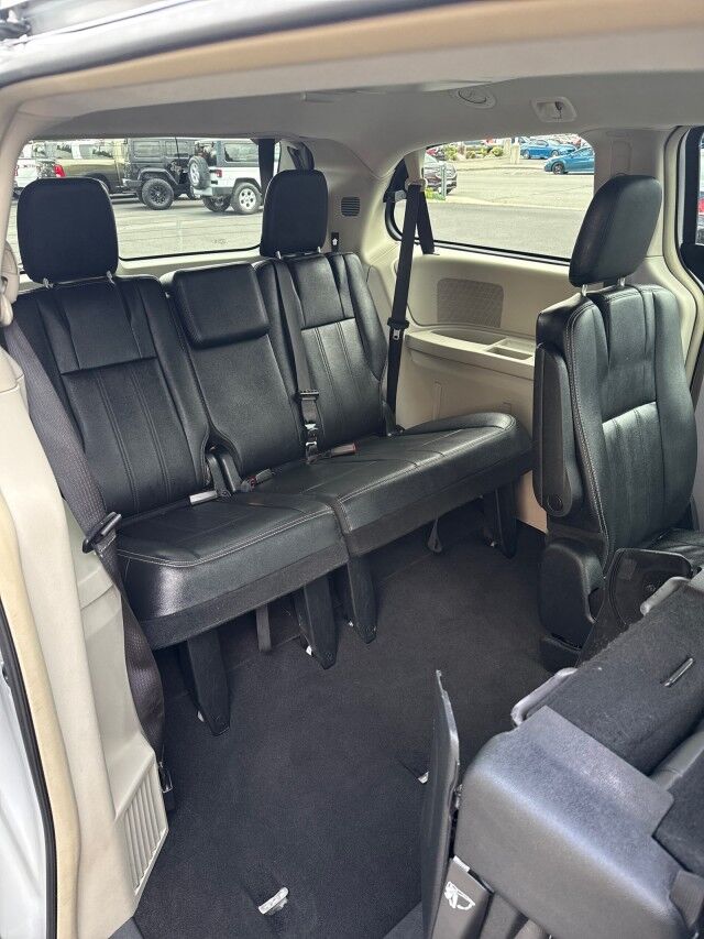 2016 Chrysler Town & Country Touring Spokane Valley WA