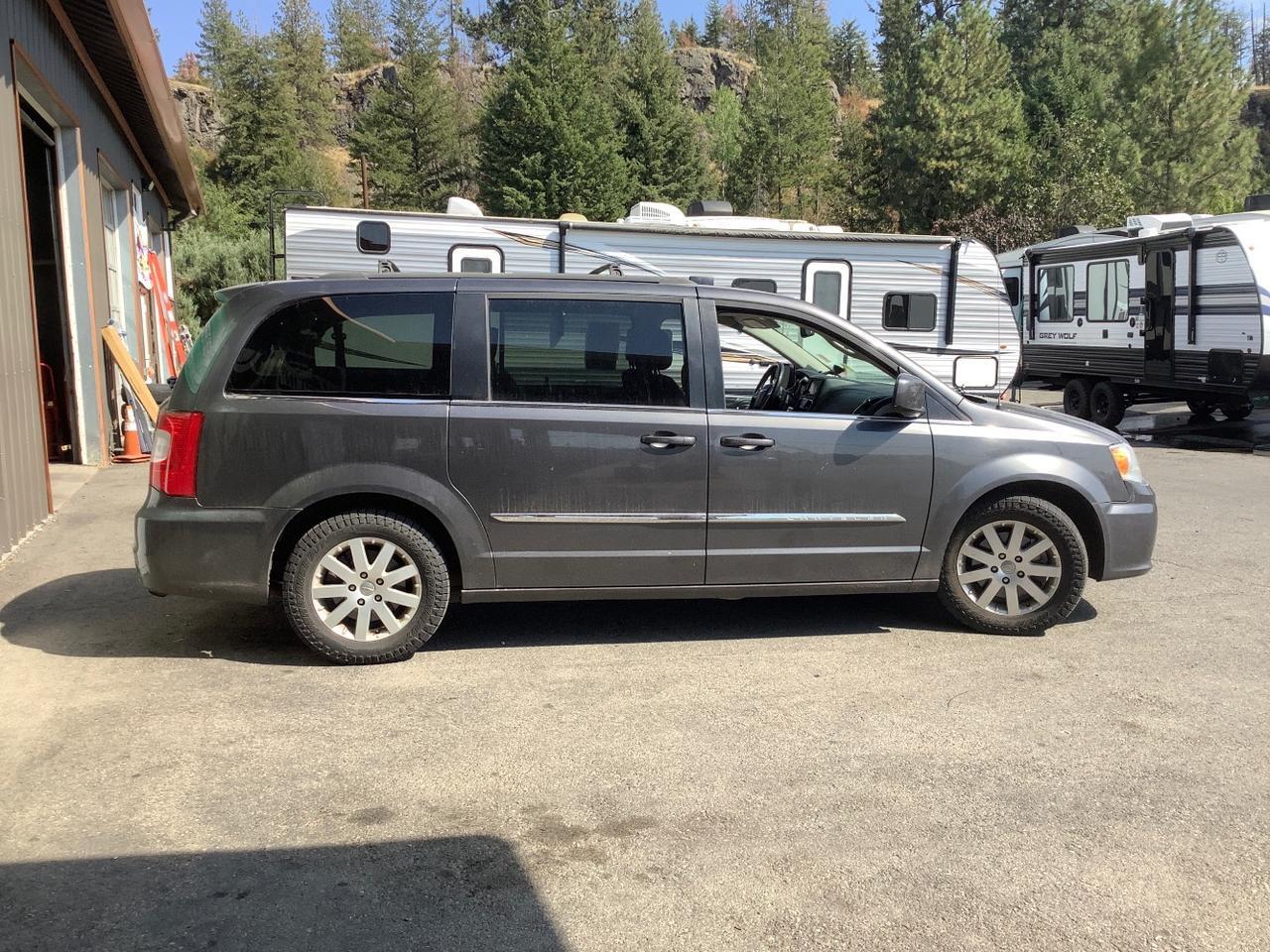 2016 Chrysler Town & Country Touring Hayden, ID