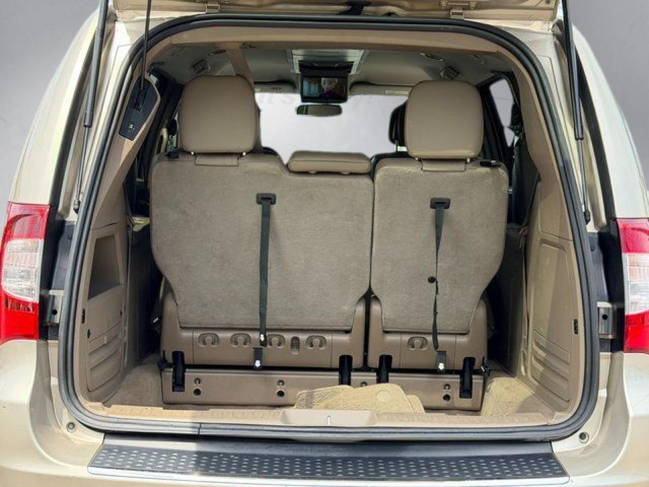 2016 Chrysler Town &amp; Country Touring Springfield VA