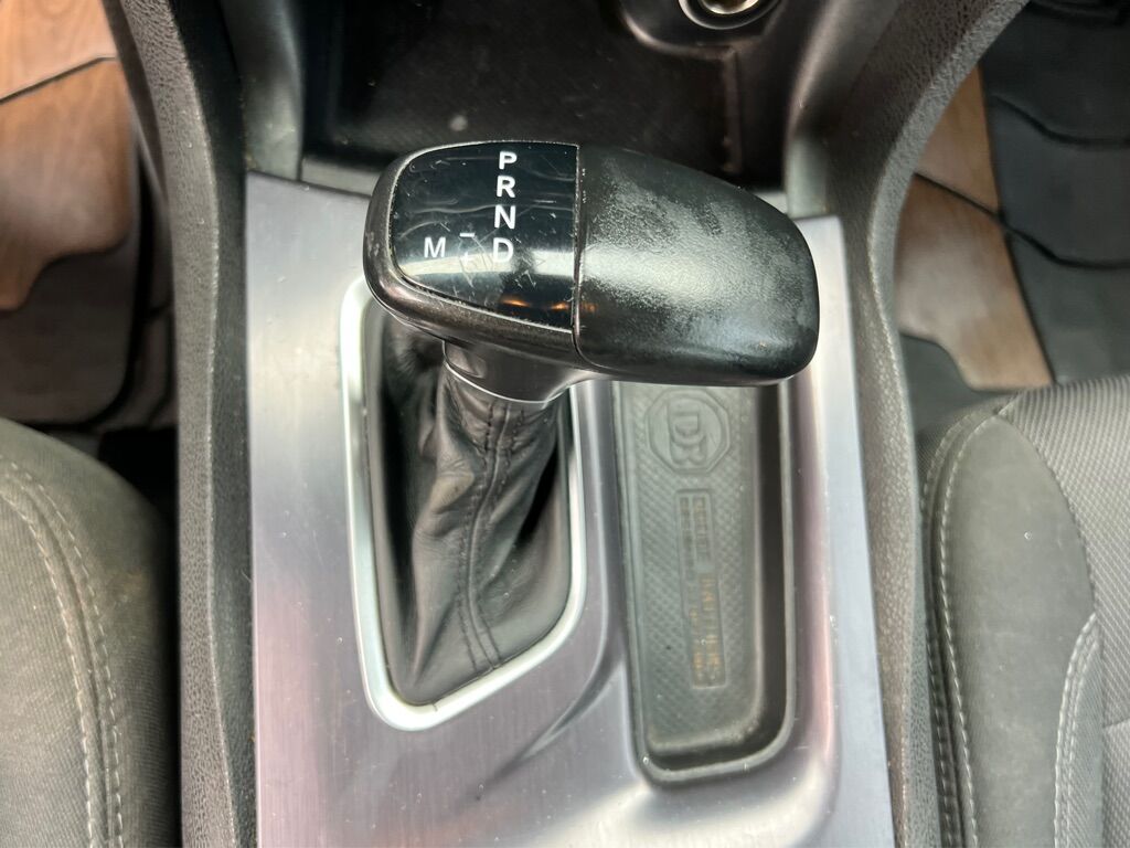 2016 DODGE CHARGER SE Des Moines WA