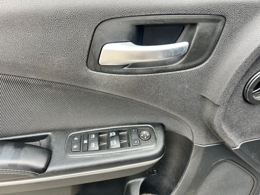 2016 DODGE CHARGER SE Des Moines WA