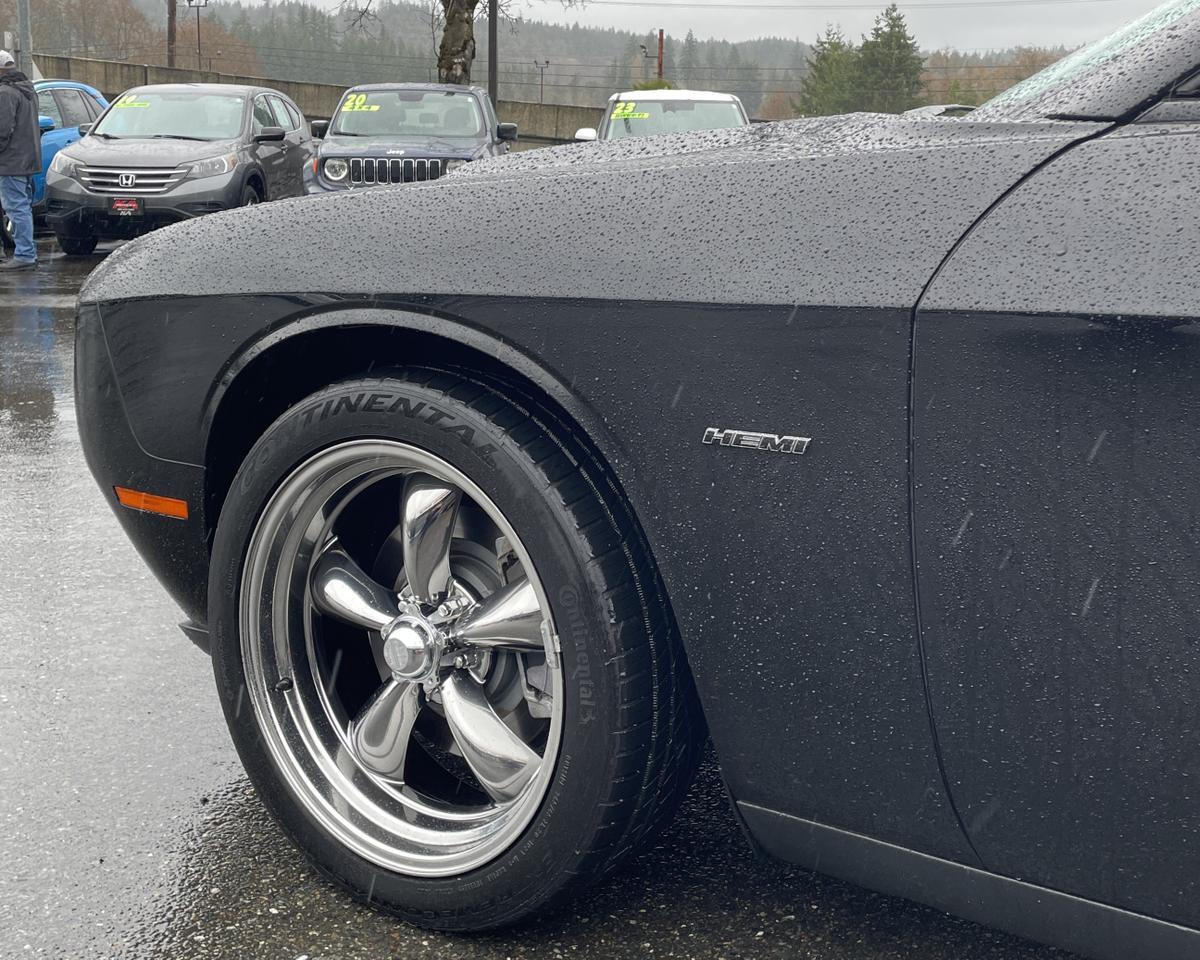 2016 Dodge Challenger R/T Coupe 2D