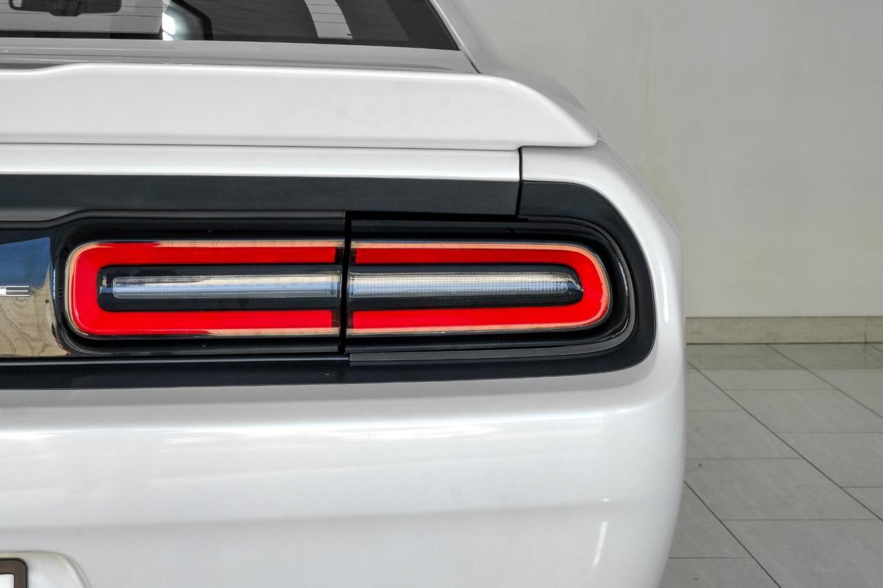 2016 Dodge Challenger R/T PLUS AUTOMATIC 5.7L HEMI NAVIGATION SUNROOF LEATHER SEATS RE Carrollton TX