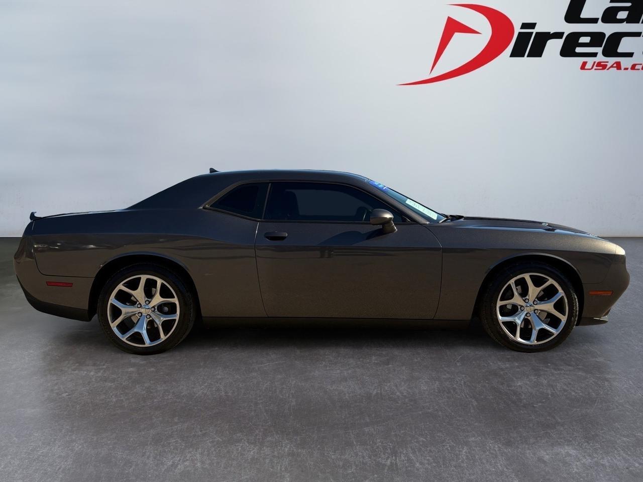 2016 Dodge Challenger R/T Plus, SPORT MODE, PUSH BUTTON START, HEATED STEERING WHEEL & SEATS, APPLE CARPLAY/ANDROID AUTO, BLIND SPOT ALERT, ALPINE SOUND SYSTEM, ONLY 84K MILES, CHALLENGE THE ROAD! Virginia Beach VA