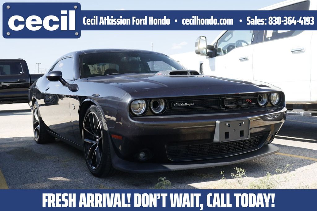 2016 Dodge Challenger R/T Scat Pack