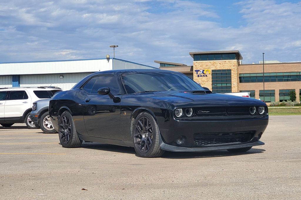2016 Dodge Challenger R/T Scat Pack