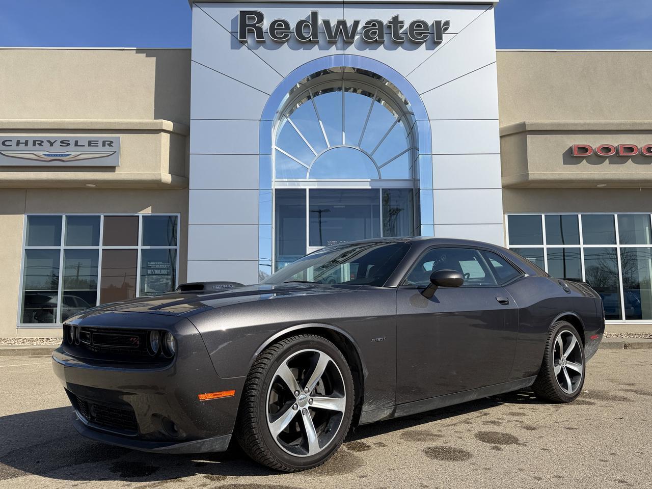 2016 Dodge Challenger R/T Shaker