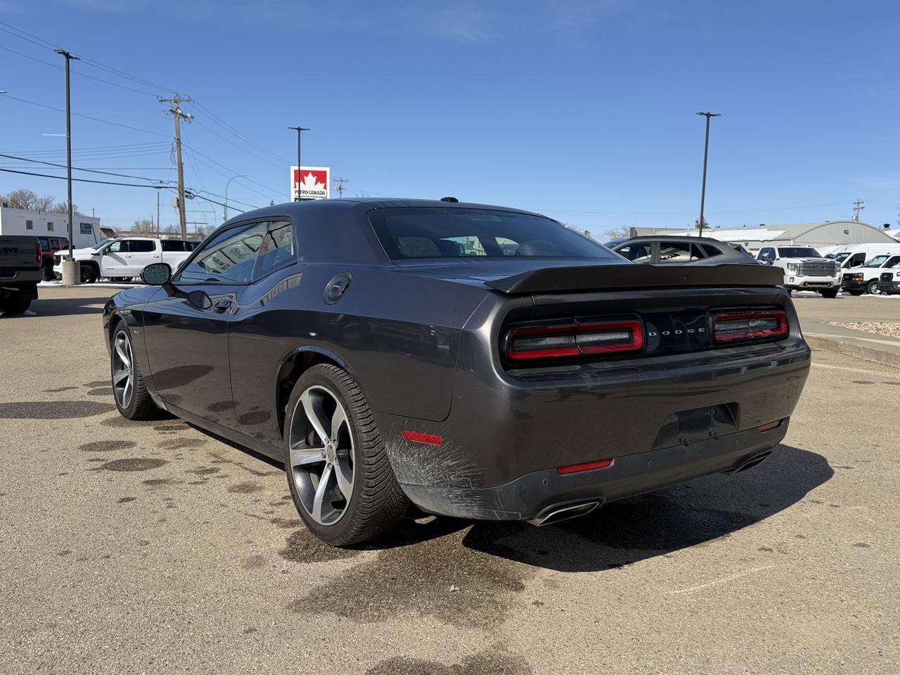 2016 Dodge Challenger RT Shaker | HEMI V8 | NAV | Heated Vented Seats | ParkSense | Bluetooth | Keyless Entry Redwater AB