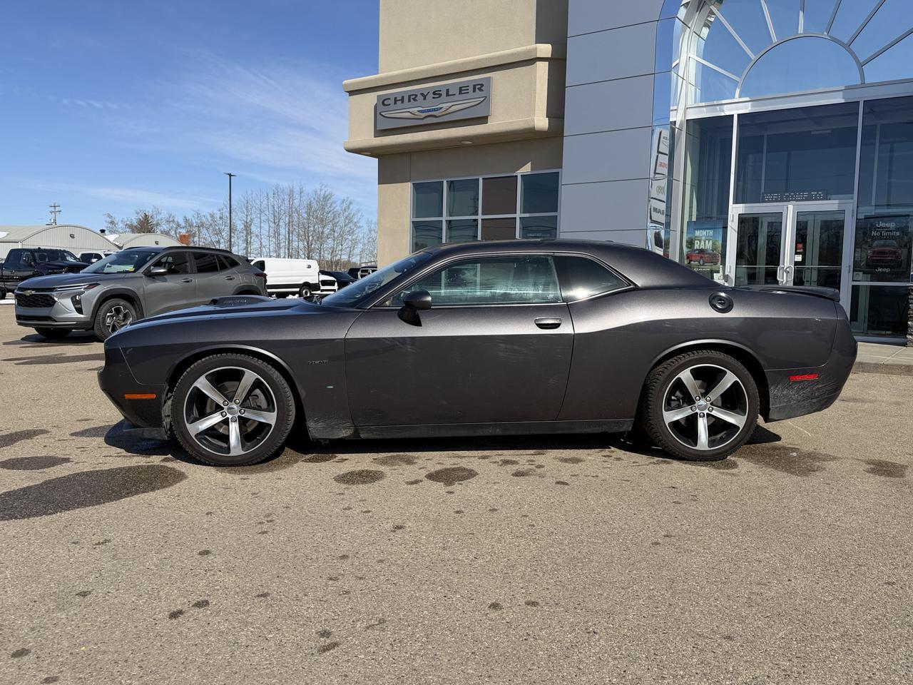 2016 Dodge Challenger RT Shaker | HEMI V8 | NAV | Heated Vented Seats | ParkSense | Bluetooth | Keyless Entry Redwater AB