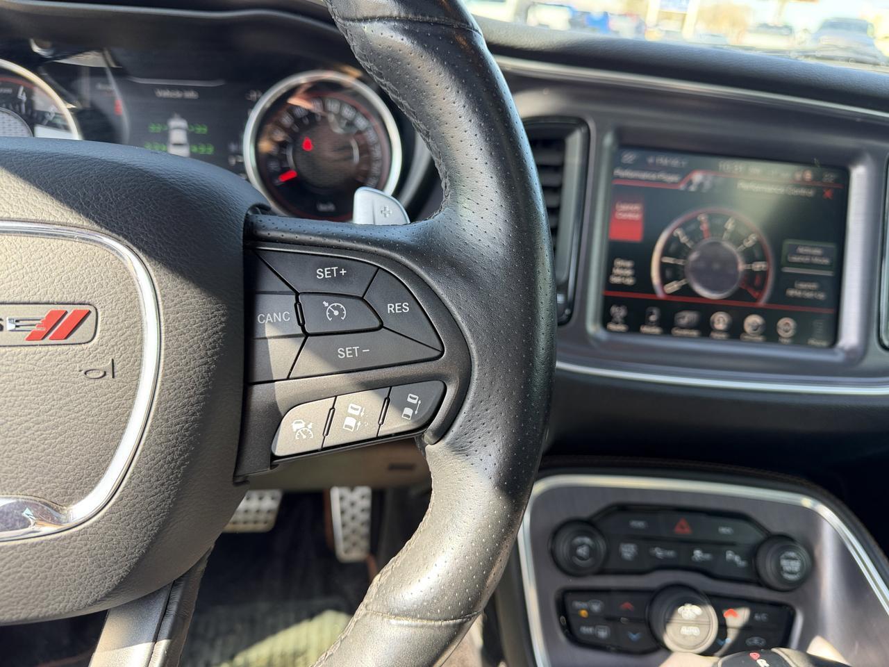 2016 Dodge Challenger RT Shaker | Leather | Heated & Vented Seats | Sun Roof | Harman/Kardon Audio | Nav Redwater AB