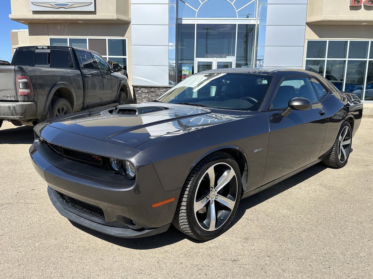 2016 Dodge Challenger RT Shaker | Leather | Heated & Vented Seats | Sun Roof | Harman/Kardon Audio | Nav Redwater AB