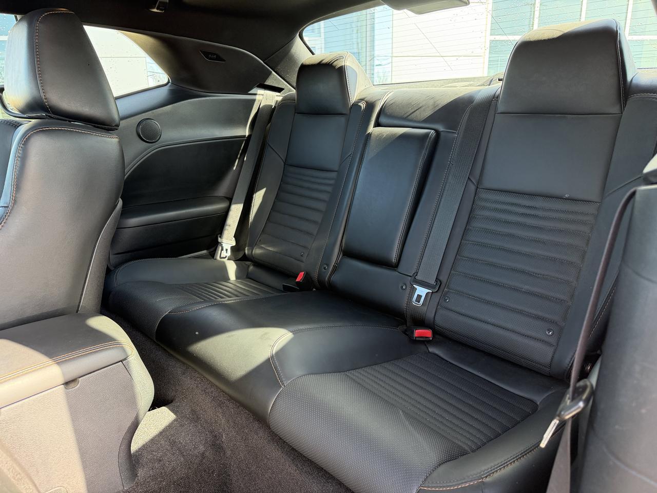 2016 Dodge Challenger RT Shaker | Leather | Heated & Vented Seats | Sun Roof | Harman/Kardon Audio | Nav Redwater AB