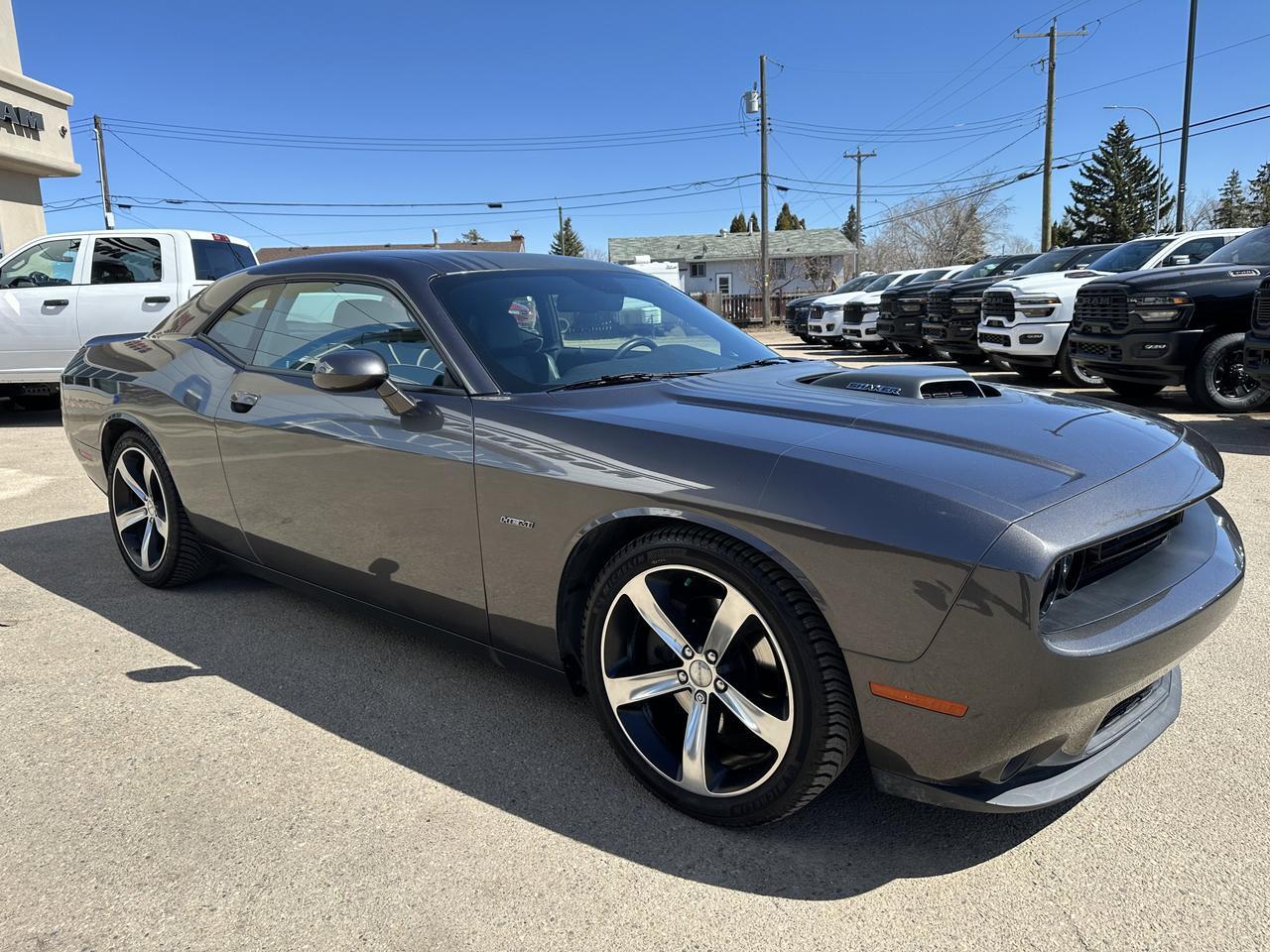 2016 Dodge Challenger RT Shaker | Leather | Heated & Vented Seats | Sun Roof | Harman/Kardon Audio | Nav Redwater AB