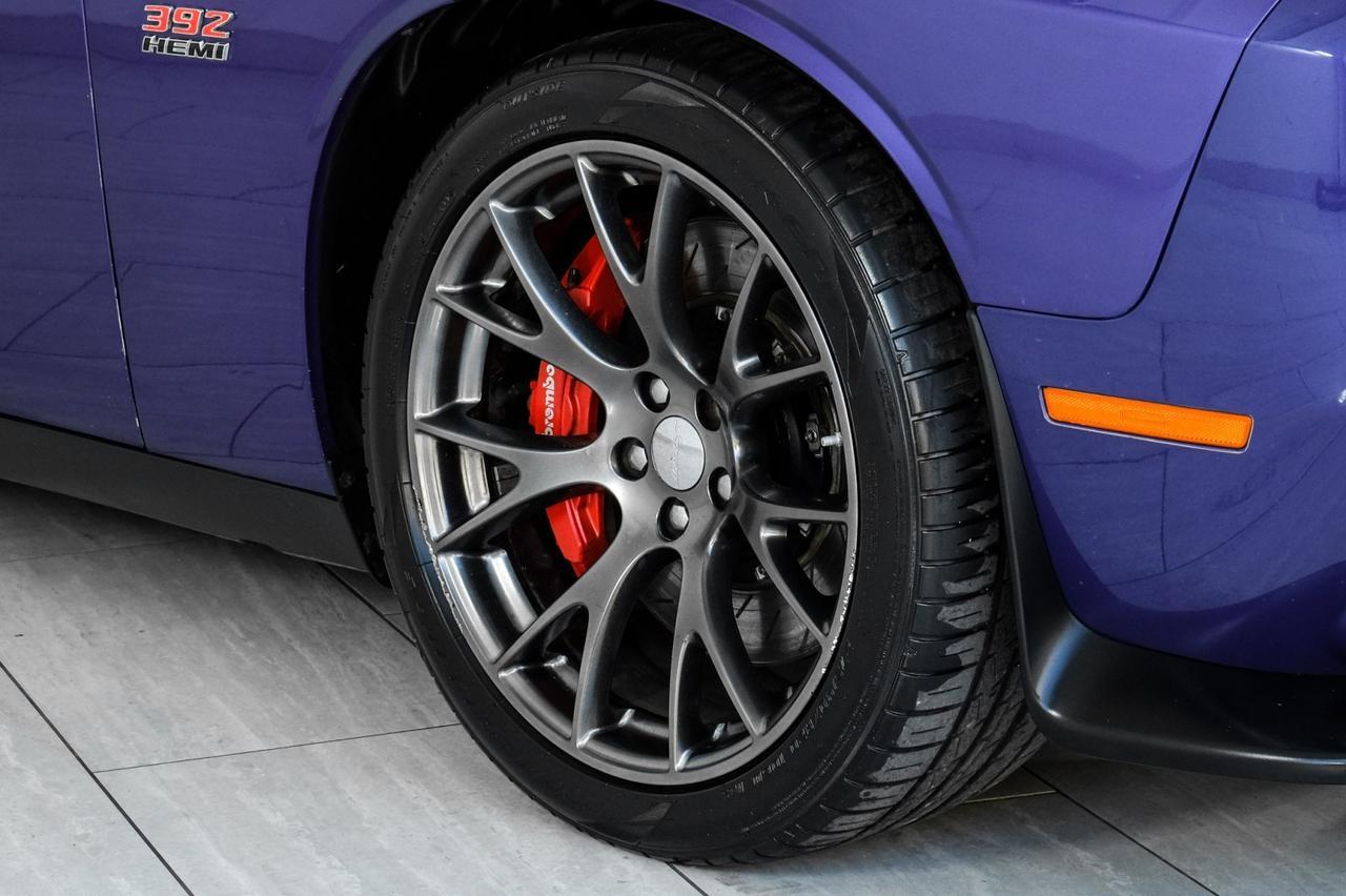 2016 Dodge Challenger SRT 392 HEMI BLIND SPOT NAVIGATION LEATHER SEATS REAR CAMERA KEYLESS START HARMAN KARDON Carrollton TX