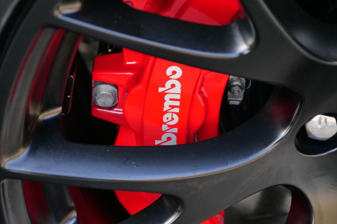 2016 Dodge Challenger SRT Hellcat / Sunroof / 6.2L Supercharged V8! Lincolnton NC