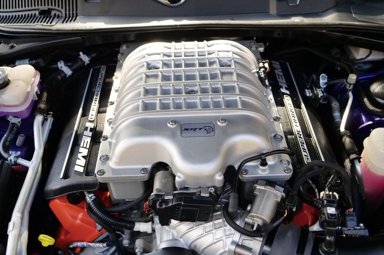 2016 Dodge Challenger SRT Hellcat / Sunroof / 6.2L Supercharged V8! Lincolnton NC