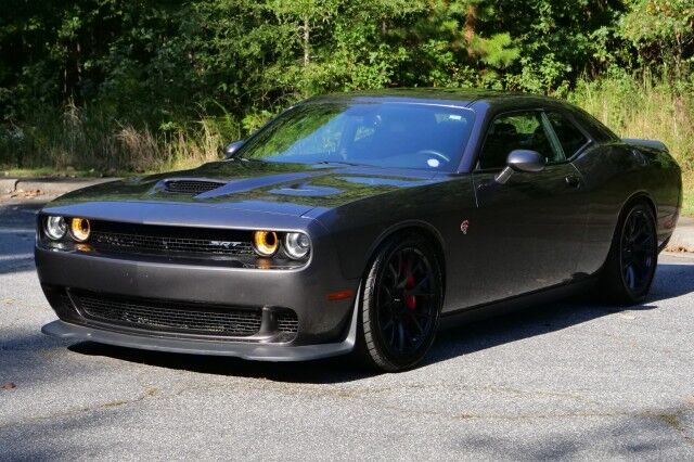 2016 Dodge Challenger SRT Hellcat / Supercharged 6.2L V8 / ONLY 17K MILES! High Point NC