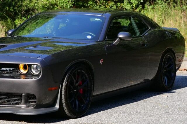 2016 Dodge Challenger SRT Hellcat / Supercharged 6.2L V8 / ONLY 17K MILES! High Point NC