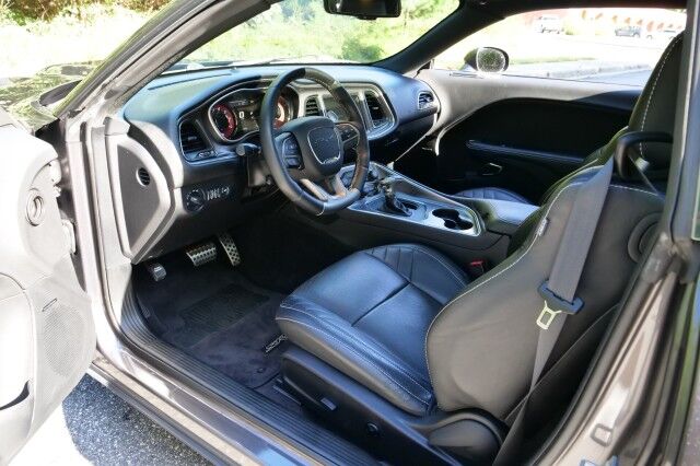 2016 Dodge Challenger SRT Hellcat / Supercharged 6.2L V8 / ONLY 17K MILES! High Point NC