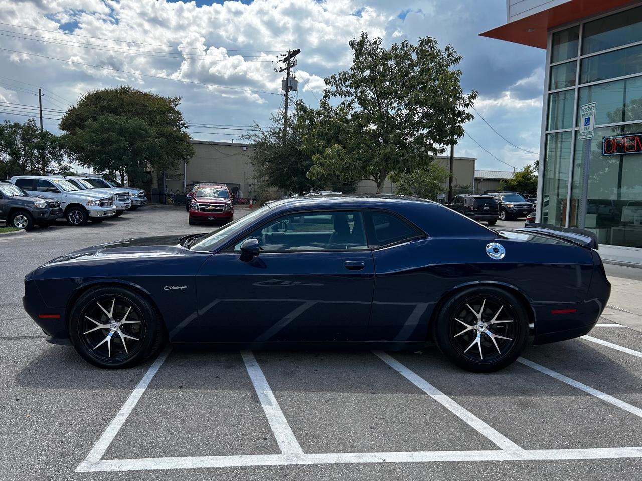 2016 Dodge Challenger SXT