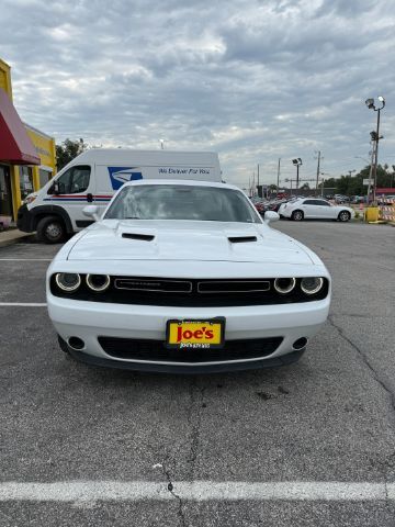 2016 Dodge Challenger SXT