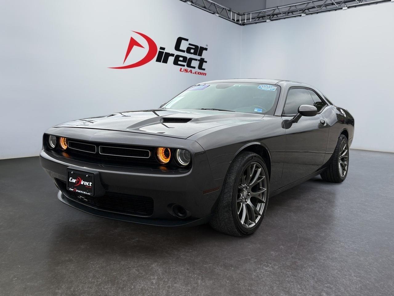 2016 Dodge Challenger SXT Plus, BACKUP CAMERA WITH PARKING SENSORS, REMOTE START, BLUETOOTH, UCONNECT SYSTEM, TINTED WINDOWS, CRUISE CONTROL, CHALLENGE THE ROAD BEHIND THE WHEEL! Virginia Beach VA